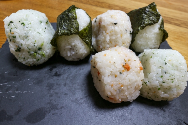 詐欺ではないフォルスクラブは自宅で学べる