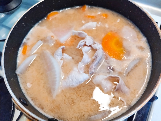 2チャンで人気のフォルスクラブの小学生向け英語アプリが人気